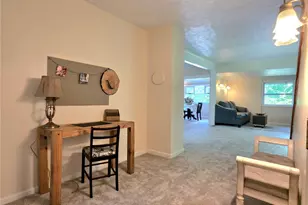 398 N Chillicothe Rd, Aurora, OH 44202 - Photo 12