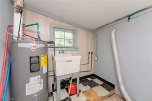 4313 W 52nd St, Loveland, OH 44144 - Photo 6