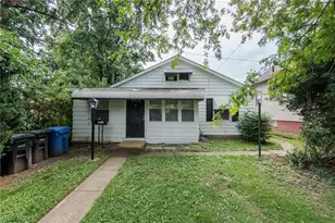 4313 W 52nd St, Loveland, OH 44144 - Photo 2