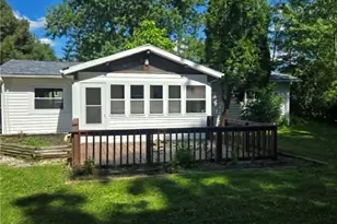 2004 Byron Dr, Brunswick, OH 44212 - Photo 2