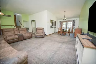 816 Bennett Dr, Elyria, OH 44035 - Photo 8