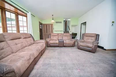 816 Bennett Drive, Elyria, OH 44035 - Photo 6
