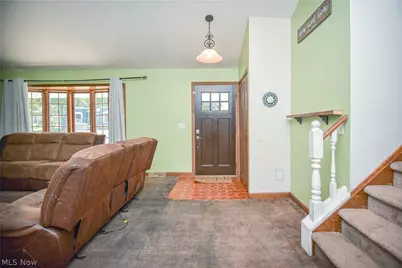 816 Bennett Drive, Elyria, OH 44035 - Photo 4