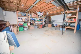 816 Bennett Dr, Elyria, OH 44035 - Photo 38