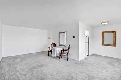 11850 Edgewater Drive #619, Oakwood, OH 44107 - Photo 10