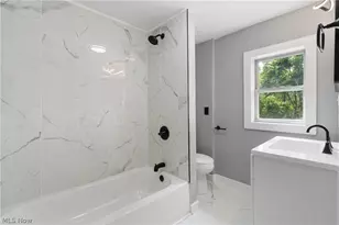 690 Storer Ave, Akron, OH 44320 - Photo 20