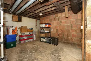 1104 N Howard St, Akron, OH 44310 - Photo 36