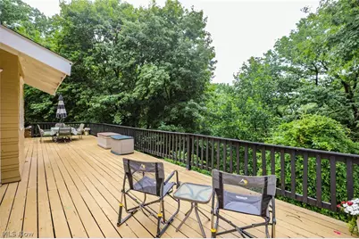 1104 N Howard Street, Akron, OH 44310 - Photo 44