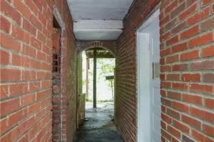 1104 N Howard St, Akron, OH 44310 - Photo 40
