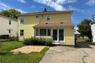 1890-1900 Silver Lake Ave, Cuyahoga Falls, OH 44223 - Photo 2