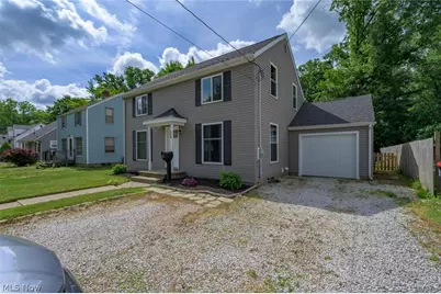 746 E Highland Avenue, Ravenna, OH 44266 - Photo 4