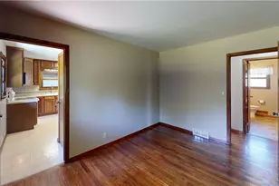 3960 Marie Dr, Brunswick, OH 44212 - Photo 10
