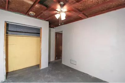 10195 Goosecreek Road, Roseville, OH 43777 - Photo 18