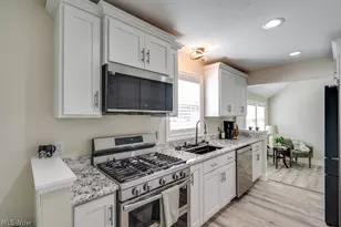 301 Avis Ave NW, Massillon, OH 44646 - Photo 4