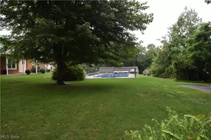 5040 2nd St NW, Canton, OH 44708 - Photo 40