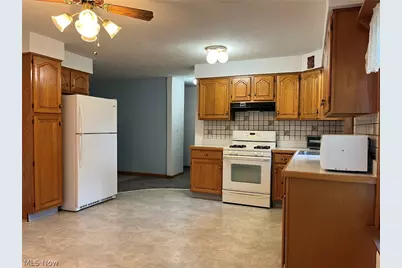 5040 2nd Street NW, Canton, OH 44708 - Photo 8