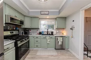 1135 Canyon View Rd, Northfield, OH 44067 - Photo 10