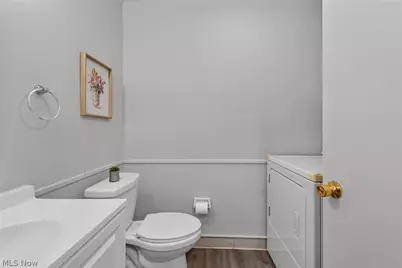 6260 Greenwood Parkway #202, Northfield, OH 44067 - Photo 8