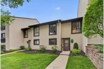 6260 Greenwood Parkway #202, Northfield, OH 44067 - Photo 2