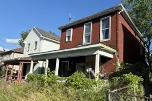 1104 Claire Ave, Steubenville, OH 43952 - Photo 2
