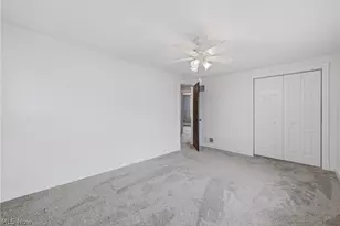 547 S Main St, Hubbard, OH 44425 - Photo 22