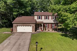 511 Stoneybrook Ln, Canfield, OH 44406 - Photo 2