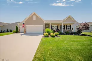 34633 N Legends Way, Grafton, OH 44044 - Photo 2
