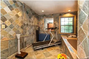 2677 Rocklyn Rd, Huber Heights, OH 44122 - Photo 26