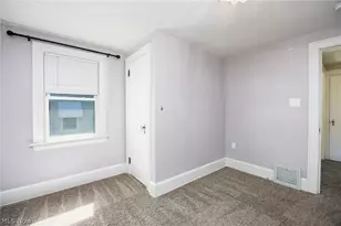 342 E Catawba Ave, Akron, OH 44301 - Photo 28