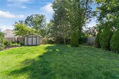 209 Grove Avenue, Cuyahoga Falls, OH 44221 - Photo 22
