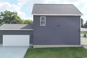 165 Sexton St, Struthers, OH 44471 - Photo 2