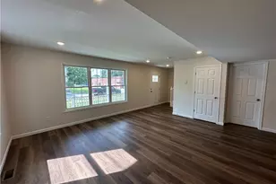 165 Sexton St, Struthers, OH 44471 - Photo 4