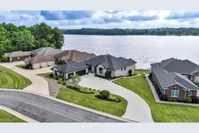 1004 Waters Edge Drive, Columbiana, OH 44408 - Photo 1