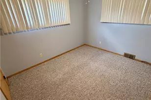 521 Collins Ave, Austintown, OH 44515 - Photo 16