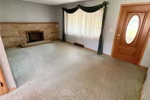521 Collins Ave, Austintown, OH 44515 - Photo 2