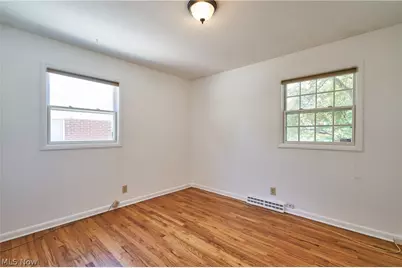 1056 Endicott Drive, Akron, OH 44313 - Photo 14