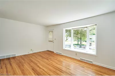1056 Endicott Drive, Akron, OH 44313 - Photo 2