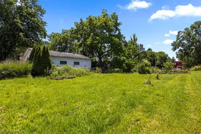 8134 Oberlin Road, Elyria, OH 44035 - Photo 6