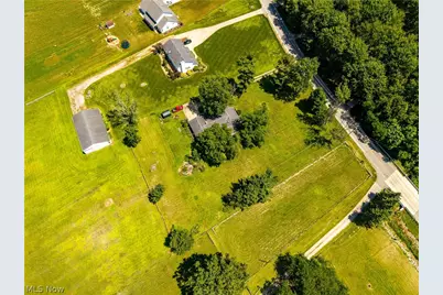 8134 Oberlin Road, Elyria, OH 44035 - Photo 10