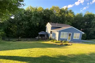 1403 Faulk Ave, East Liverpool, OH 43920 - Photo 2