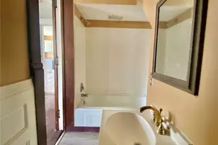 50 Walnut St, Akron, OH 44303 - Photo 8