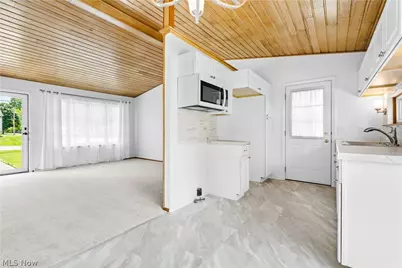 900 Wilder Avenue, Elyria, OH 44035 - Photo 14