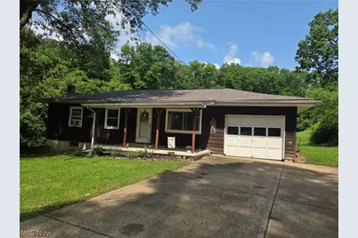 3036 Meadow Road, Cambridge, OH 43725 - Photo 2