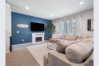 4671 Boulder Lane, Lorain, OH 44053 - Photo 10