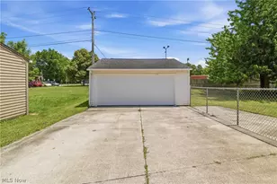 461 Augdon Dr, Elyria, OH 44035 - Photo 18