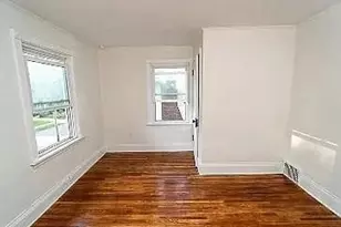 335 Beechwood Dr, Akron, OH 44320 - Photo 8