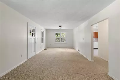 353 Southeast Avenue, Tallmadge, OH 44278 - Photo 6