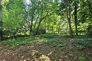 1331 E 88th St, Loveland, OH 44106 - Photo 14