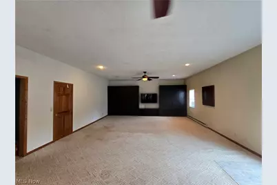 407 Williams Avenue, Williamstown, WV 26187 - Photo 18