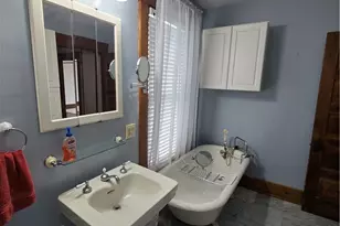 407 Williams Ave, Williamstown, WV 26187 - Photo 28